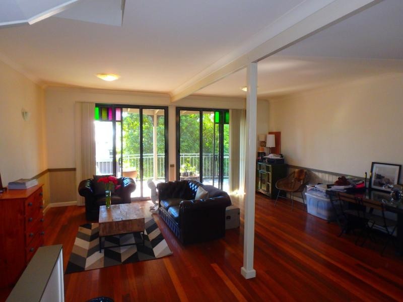 15 Brighton Road, West End QLD 4101