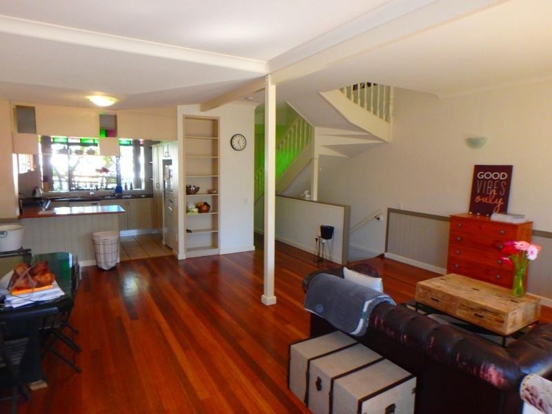 15 Brighton Road, West End QLD 4101