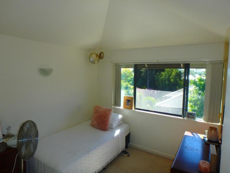 15 Brighton Road, West End QLD 4101