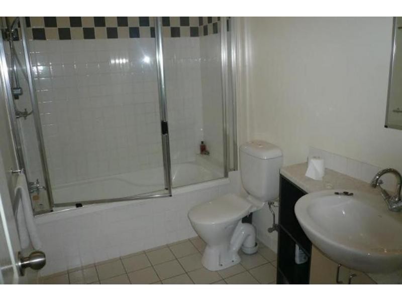 15 Brighton Road, West End QLD 4101