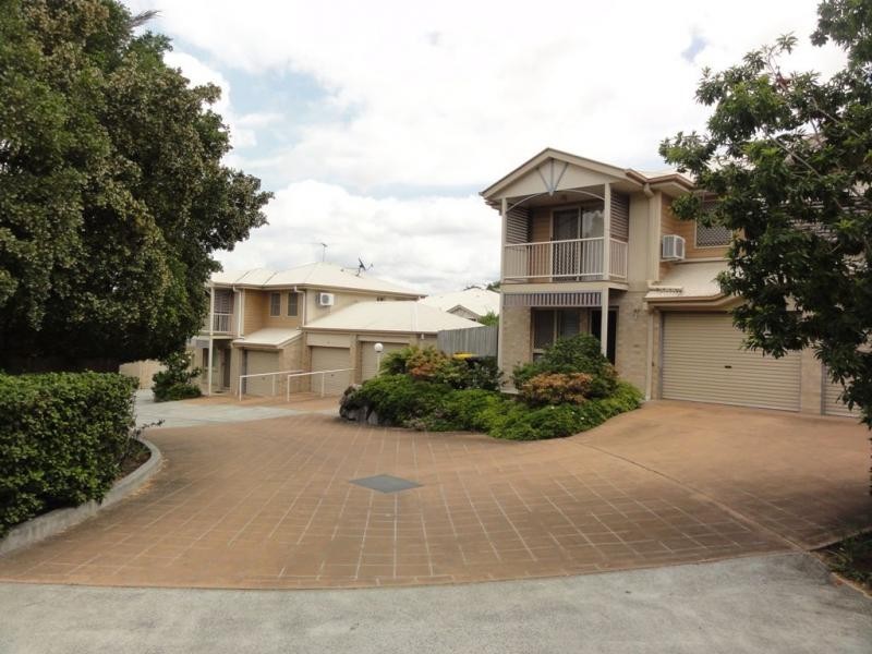 8/62 Douglas Street, Greenslopes QLD 4120