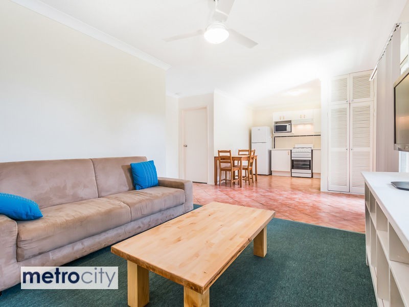 2/47 Victoria Street, Fairfield QLD 4103