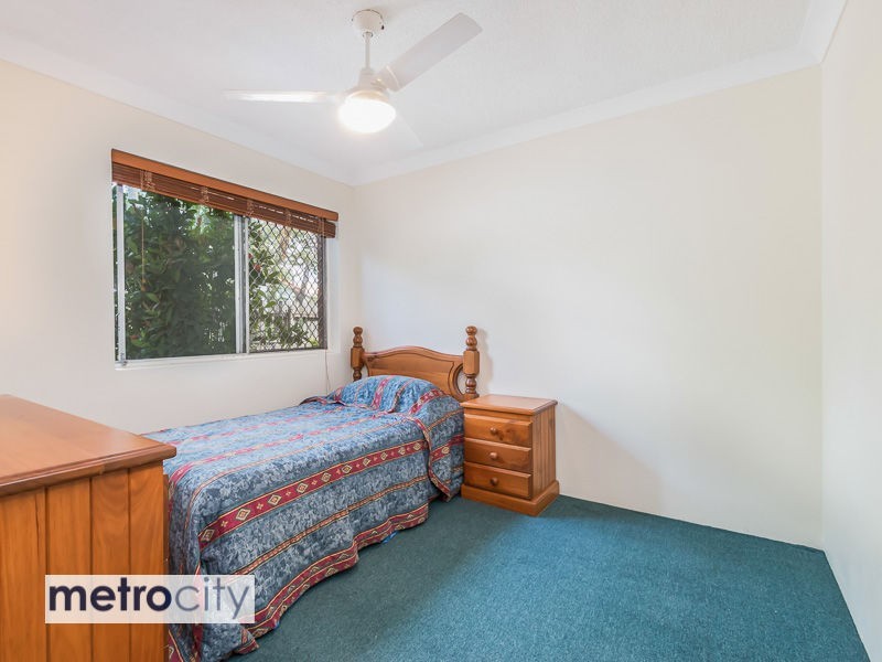 2/47 Victoria Street, Fairfield QLD 4103