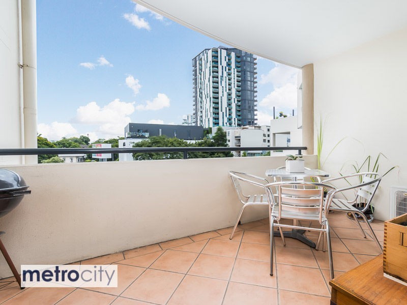 317/220 Melbourne Street, South Brisbane QLD 4101