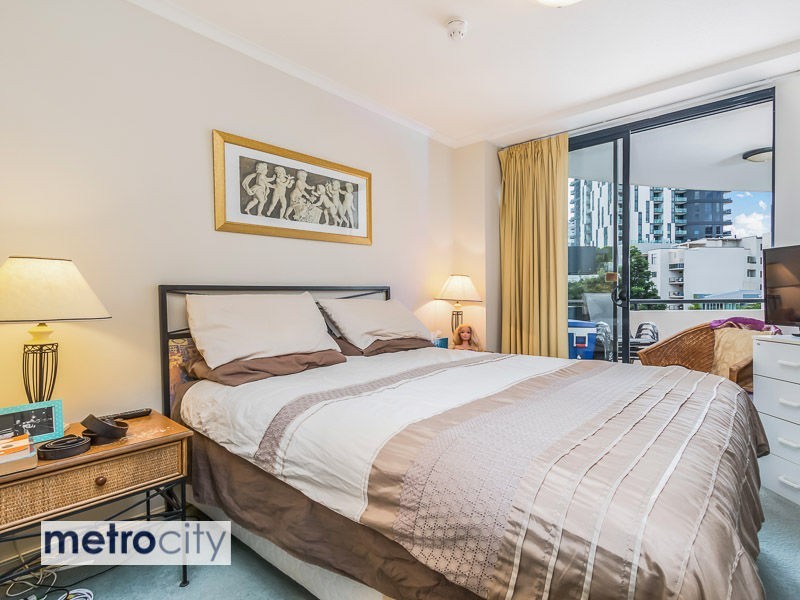 317/220 Melbourne Street, South Brisbane QLD 4101