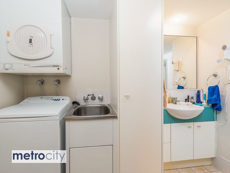 317/220 Melbourne Street, South Brisbane QLD 4101