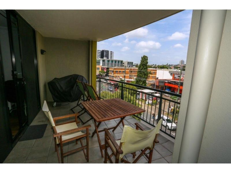 60/50 Mollison Street, South Brisbane QLD 4101