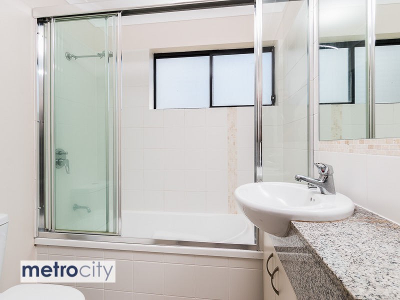 4/5 Livingstone Street, Yeerongpilly QLD 4105