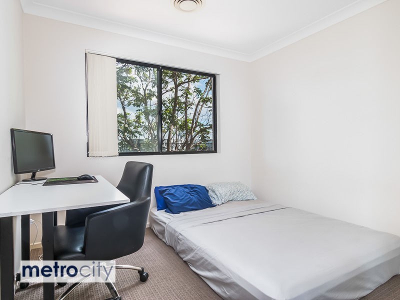4/5 Livingstone Street, Yeerongpilly QLD 4105