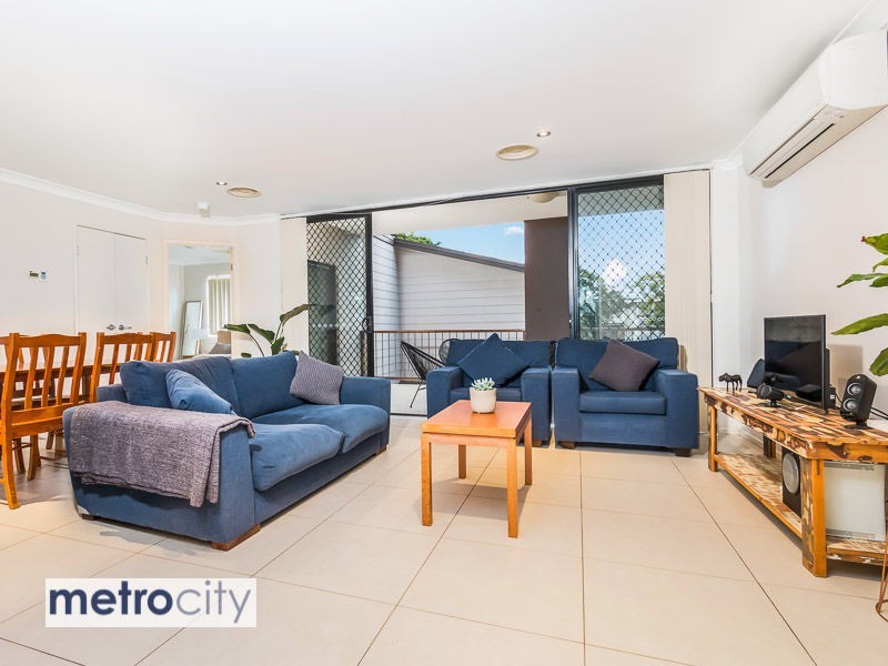 4/5 Livingstone Street, Yeerongpilly QLD 4105