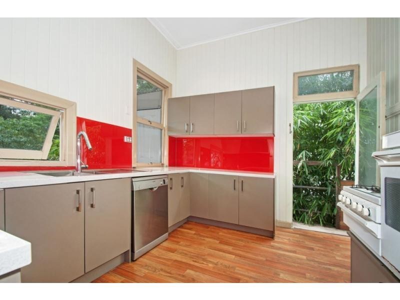 21 Chester Street, Highgate Hill QLD 4101