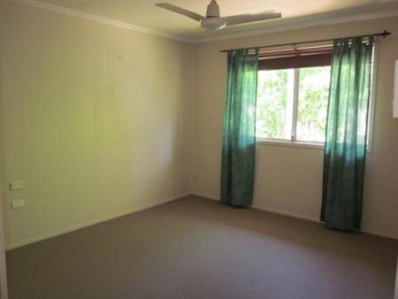 11 Boorana Street, Thorneside QLD 4158