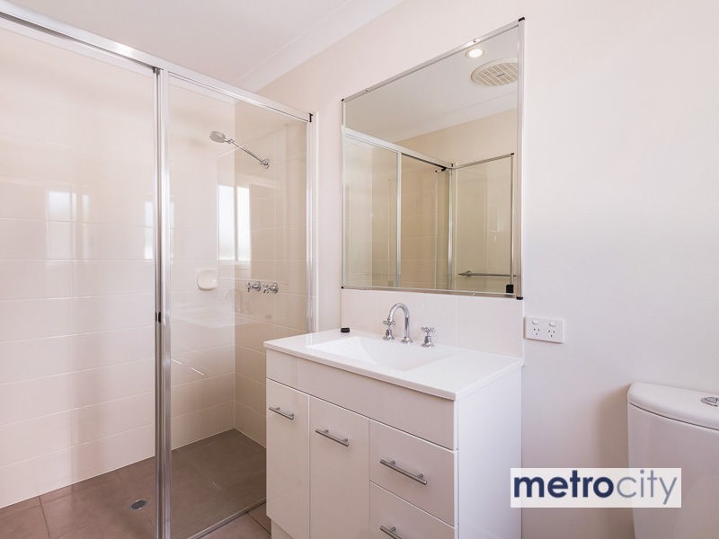 72 Halstead Street, Coorparoo QLD 4151