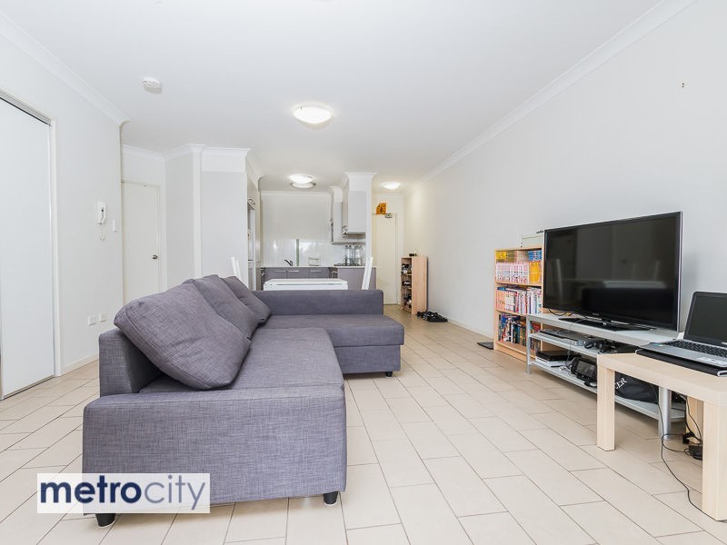 6/25 Kuran Street, Chermside QLD 4032
