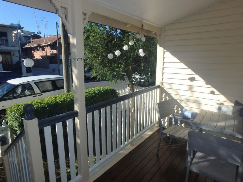 11 Brook Street, South Brisbane QLD 4101