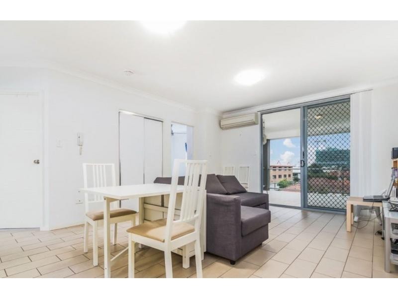 7/25 Kuran Street, Chermside QLD 4032