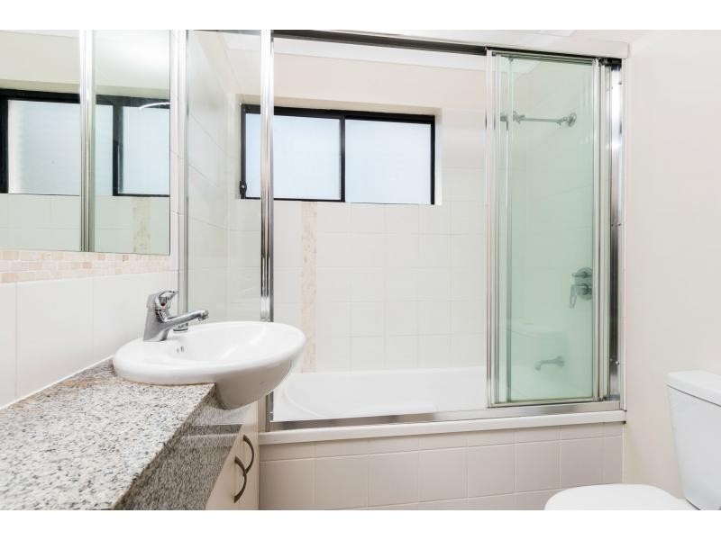 3/5 Livingstone Street, Yeerongpilly QLD 4105