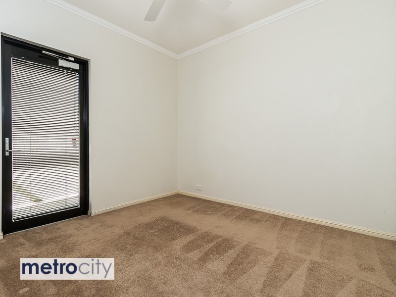 40/30 Mollison Street, South Brisbane QLD 4101