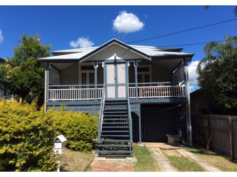 6 Fenton Street, Fairfield QLD 4103