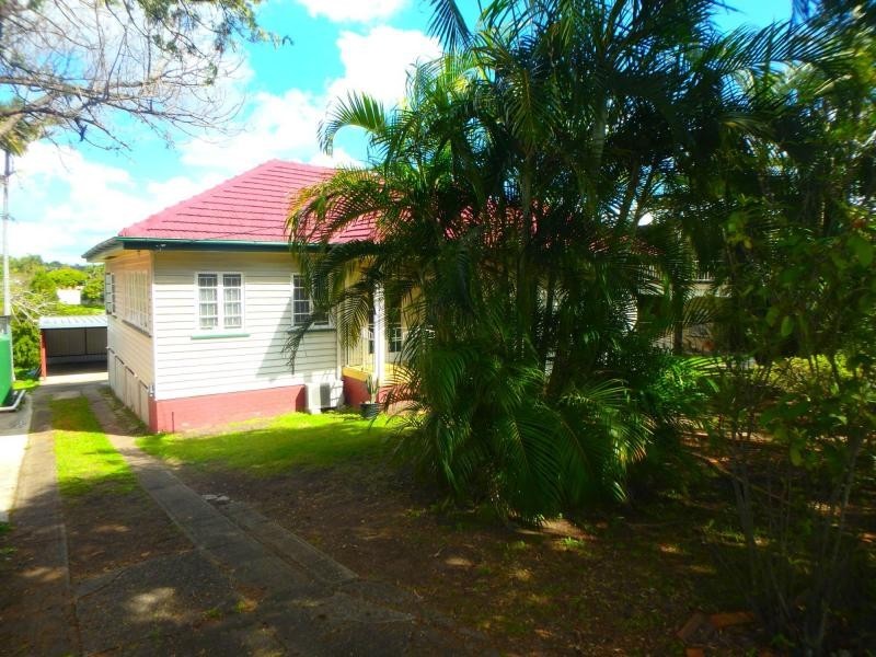 126 Ashby Street, Fairfield QLD 4103