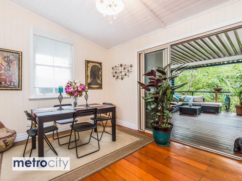 15 Wahcumba Street, Dutton Park QLD 4102