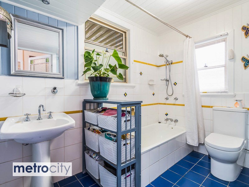 15 Wahcumba Street, Dutton Park QLD 4102