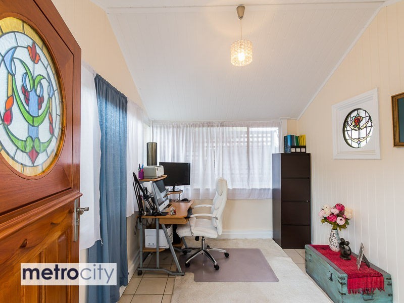 15 Wahcumba Street, Dutton Park QLD 4102