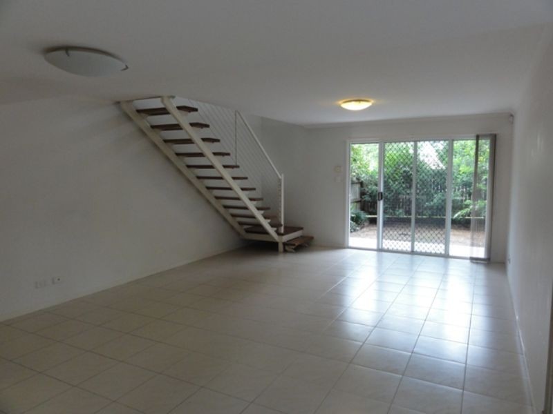 3/101 Ekibin Road, Annerley QLD 4103