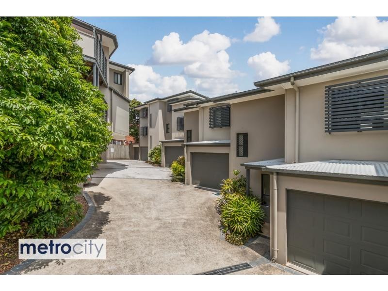 13 Richmond Road, Morningside QLD 4170