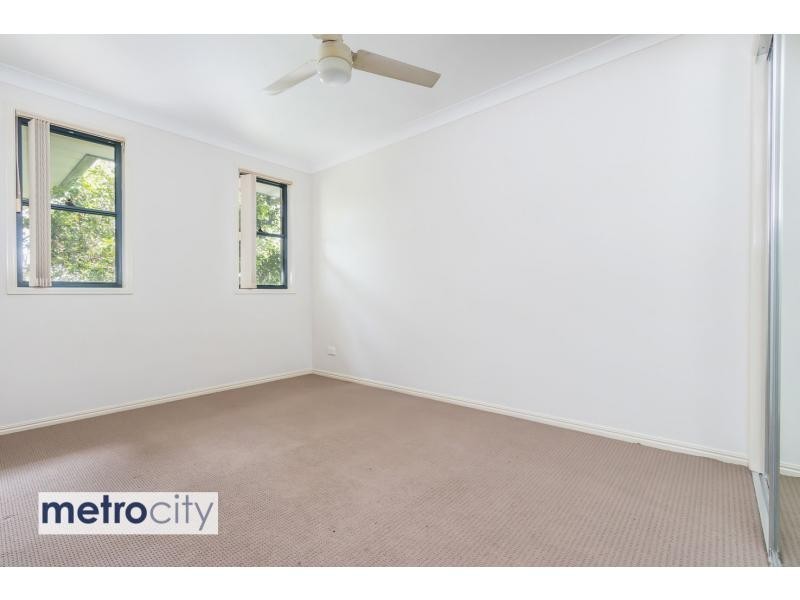 13 Richmond Road, Morningside QLD 4170
