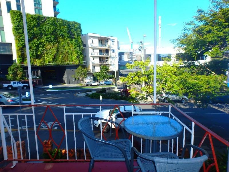 2/63 Boundary Street, West End QLD 4101