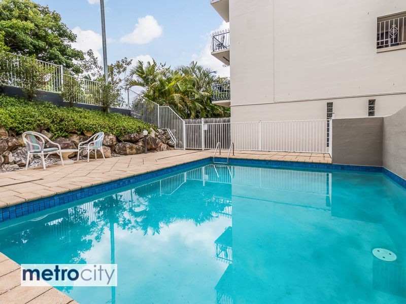 2/134 Hardgrave Road, West End QLD 4101