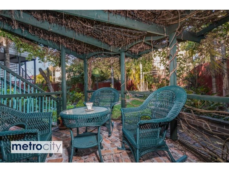 12 Colin Street, South Brisbane QLD 4101