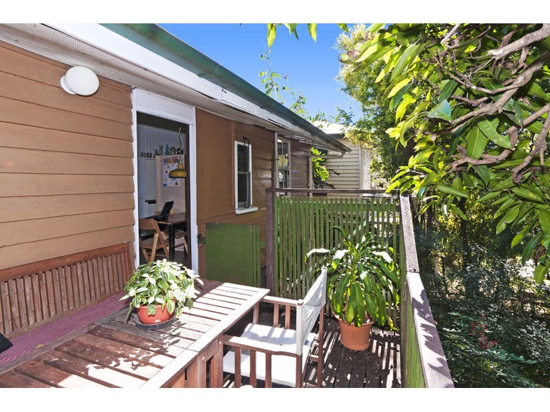 22 Colville Street, Highgate Hill QLD 4101