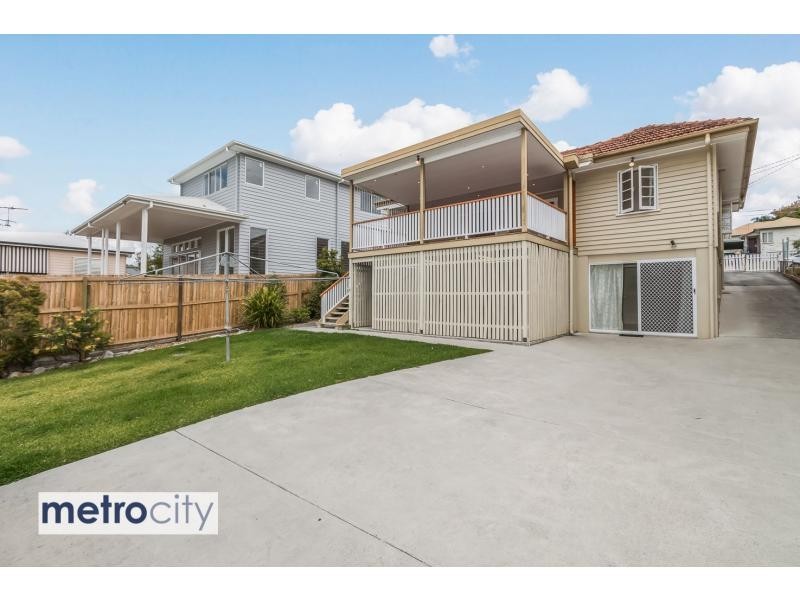 88 Raven Street, Camp Hill QLD 4152