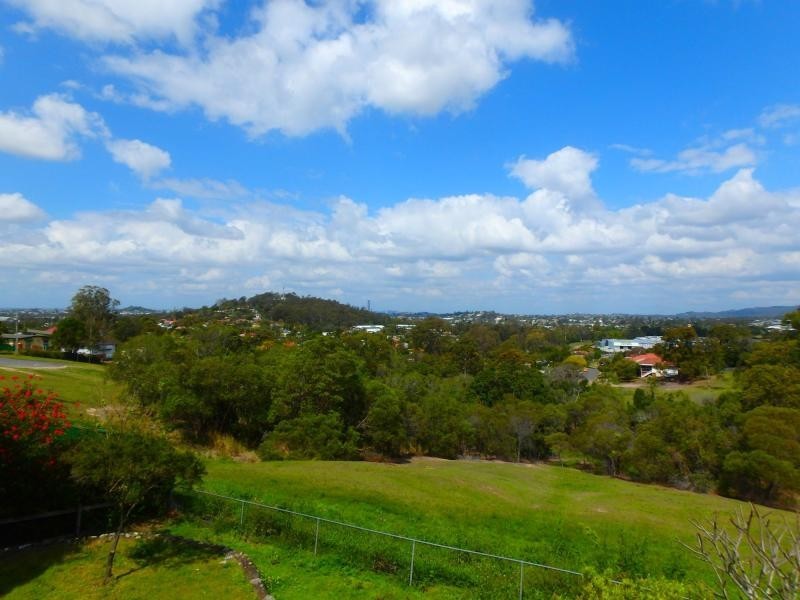 22 McAdam Street, Everton Park QLD 4053