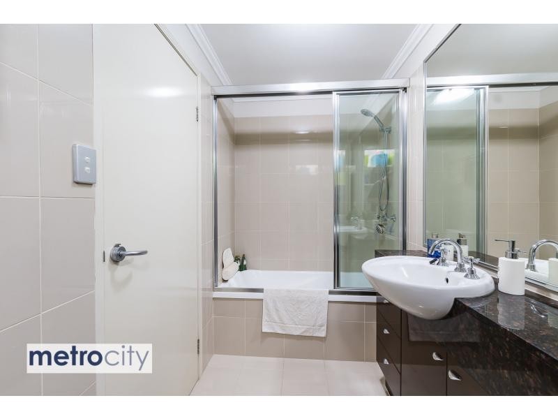 3/30 Paradise Street, Highgate Hill QLD 4101