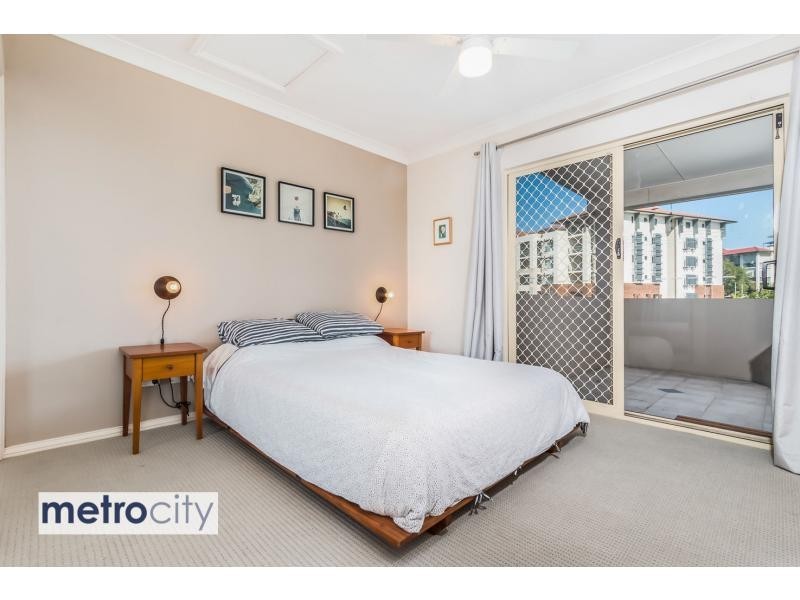 10/4 Bonney Avenue, Clayfield QLD 4011