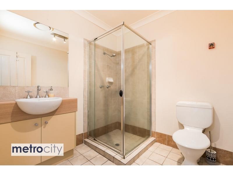 10/4 Bonney Avenue, Clayfield QLD 4011