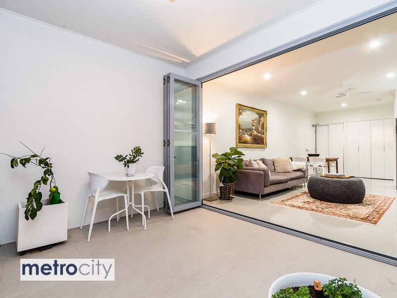 2303/8 Lochaber Street, Dutton Park QLD 4102