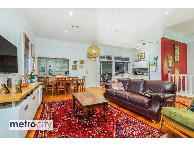 12 Taylor Street, Annerley QLD 4103