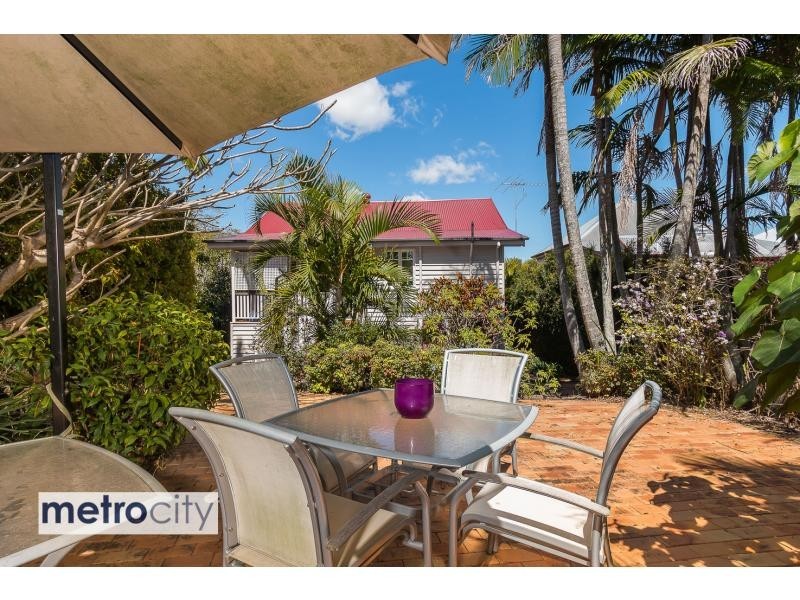 12 Taylor Street, Annerley QLD 4103