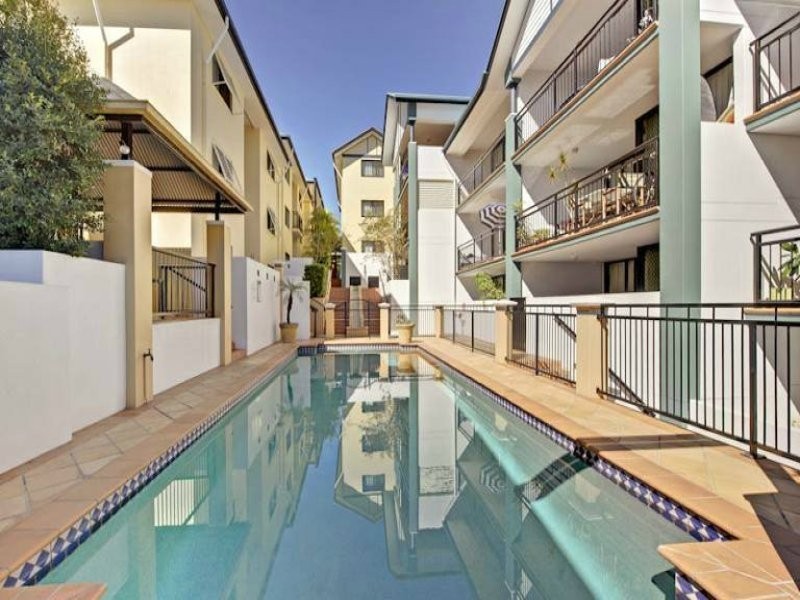 2 St Pauls Terrace, Spring Hill QLD 4000