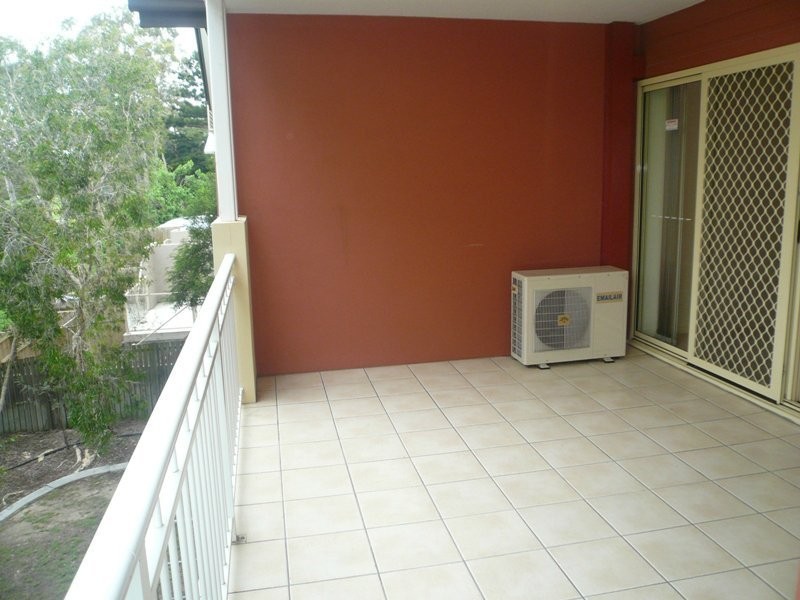 4/18 Jellicoe Street, Coorparoo QLD 4151