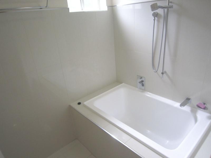 15 Oxford Terrace, Taringa QLD 4068