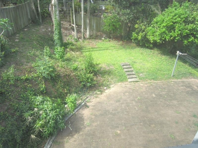 15 Oxford Terrace, Taringa QLD 4068