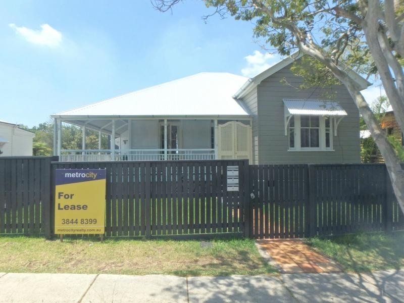 18 Hoogley Street, West End QLD 4101