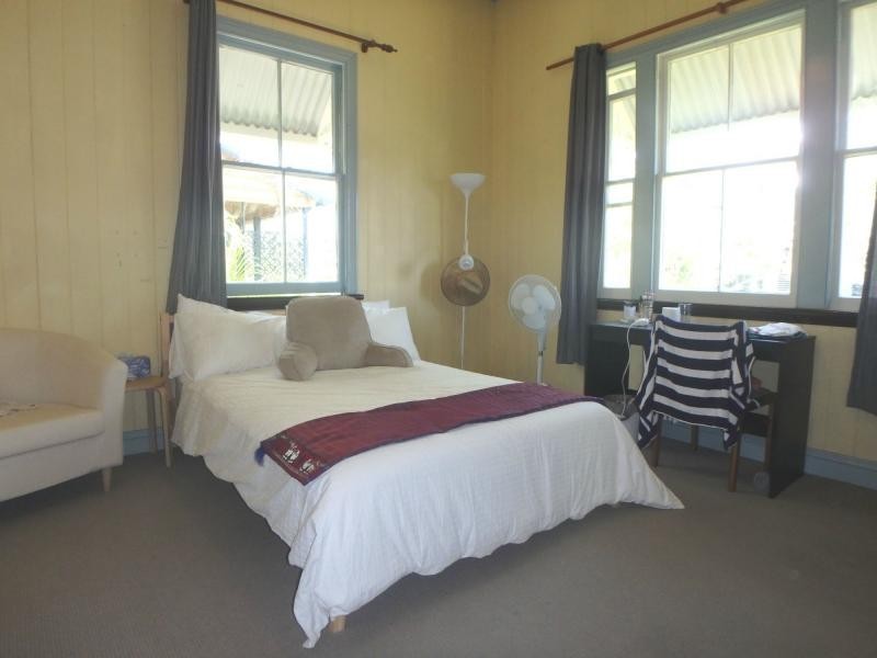 18 Hoogley Street, West End QLD 4101