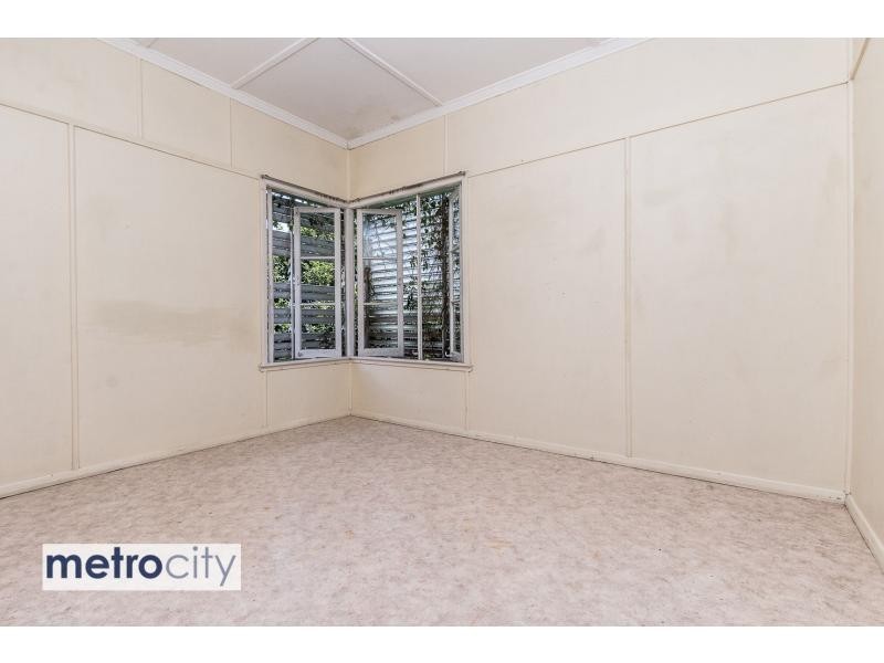 76 Effingham Street, Tarragindi QLD 4121