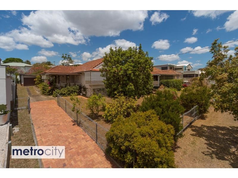 76 Effingham Street, Tarragindi QLD 4121